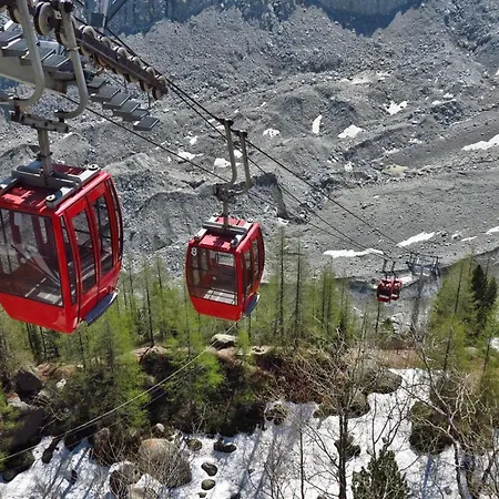 Daire 2 - Charming 2 Bedroom Haven In