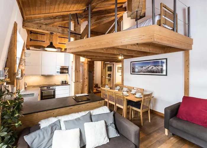 2 - Charming 2 Bedroom Haven In