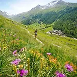 2 - Charming 2 Bedroom Haven In Chamonix