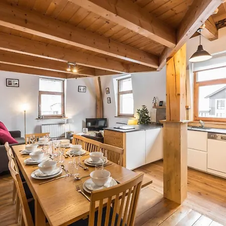 Appartement 2 - Charming 2 Bedroom Haven In Chamonix